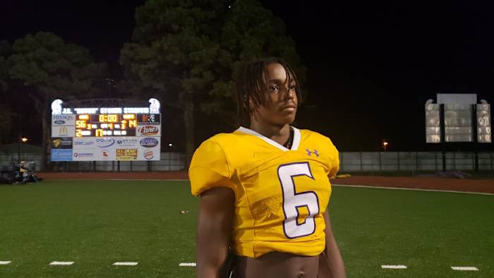 Alexandria Senior High tailback J.T. Lindsey 